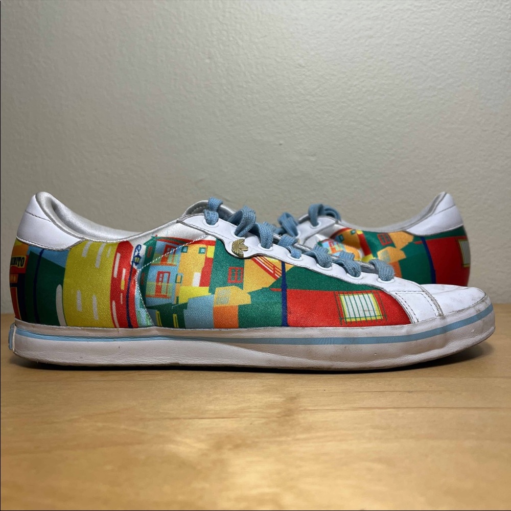 Adidas Rod Laver Vintage Street Print